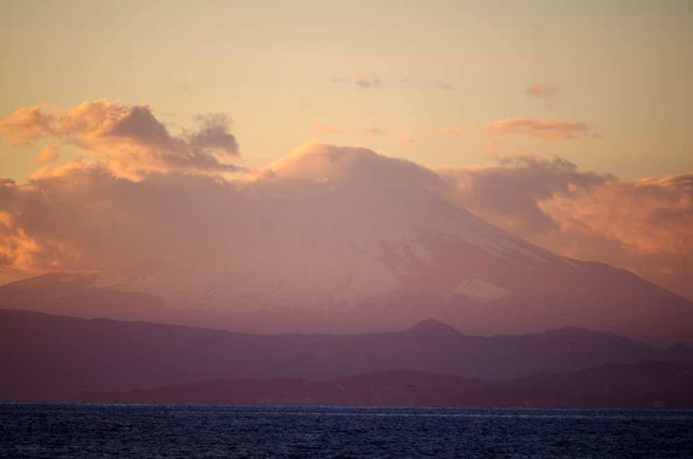 サロン近くからみた富士山
